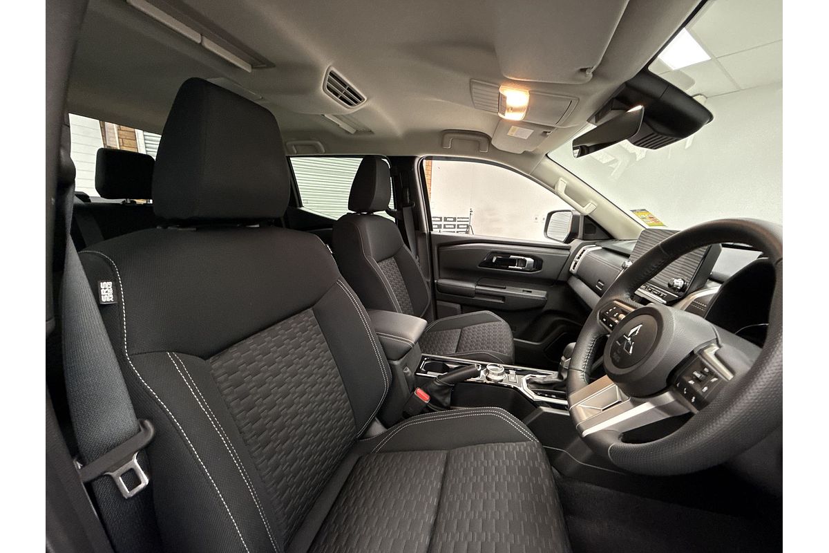 2024 Mitsubishi Triton GLS MV 4X4