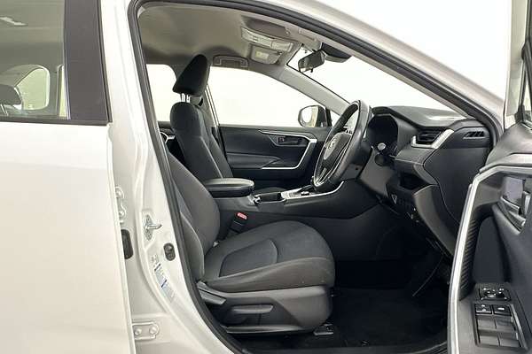 2021 Toyota RAV4 GX AXAH54R