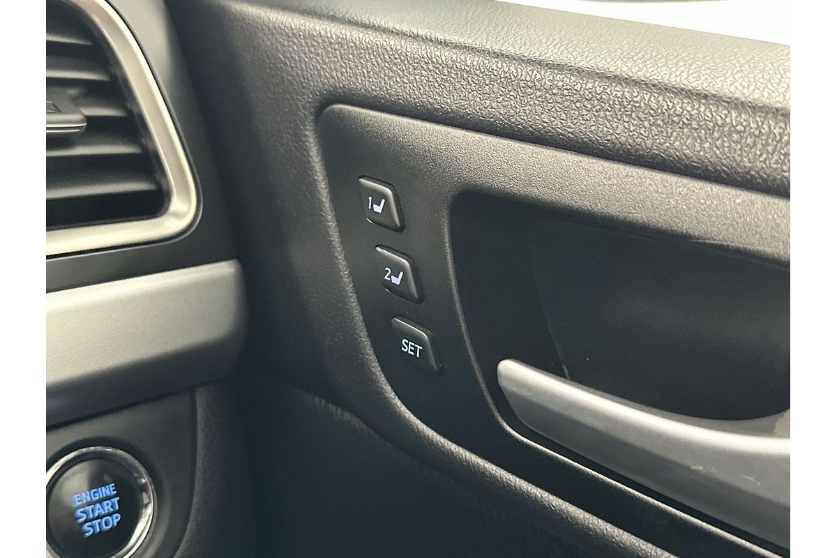 2016 Toyota Kluger Grande GSU50R