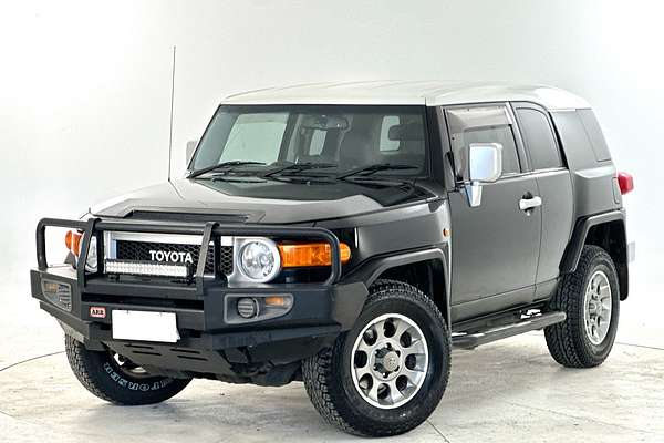 2013 Toyota FJ Cruiser GSJ15R