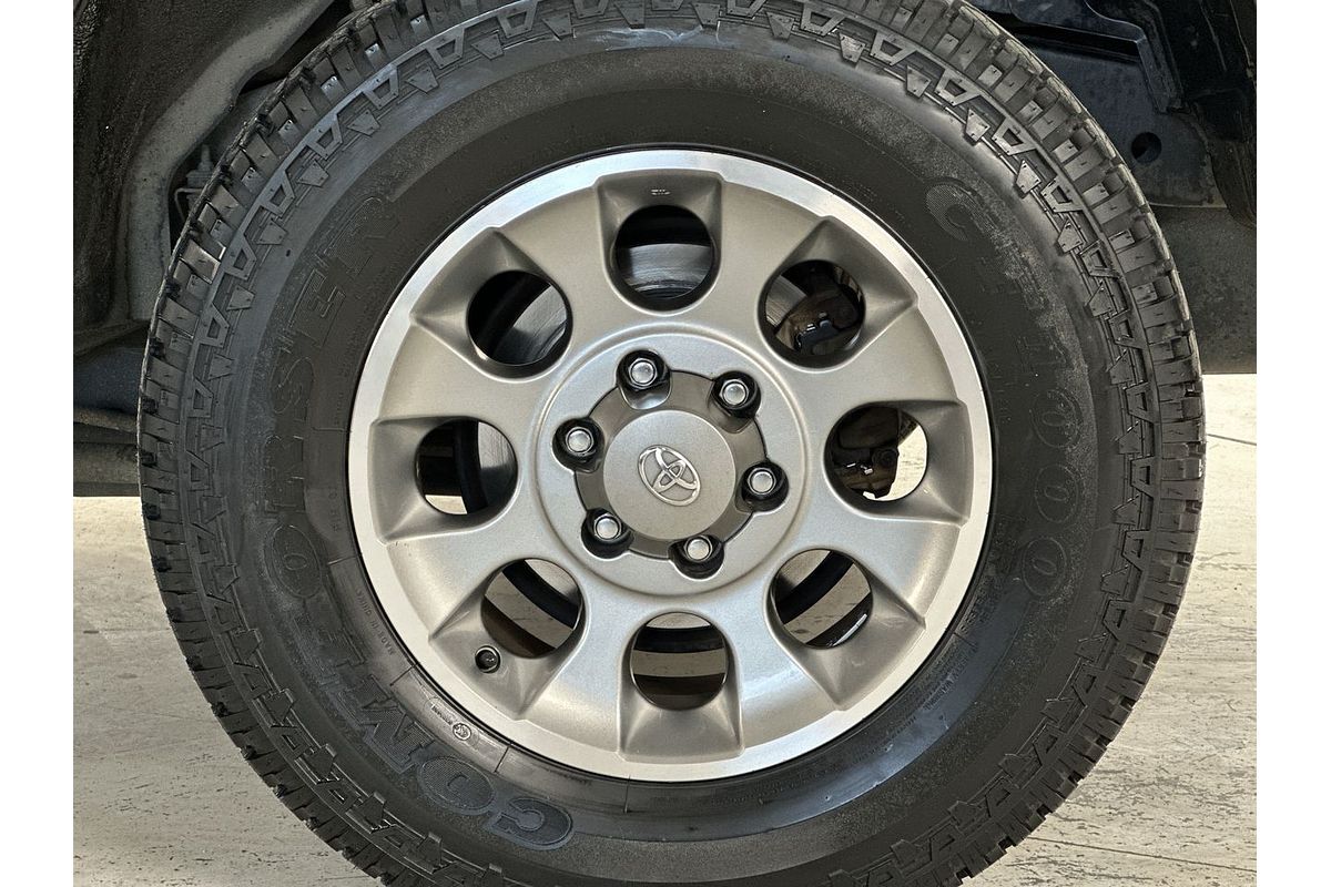 2013 Toyota FJ Cruiser GSJ15R