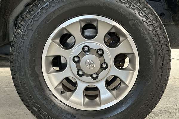 2013 Toyota FJ Cruiser GSJ15R