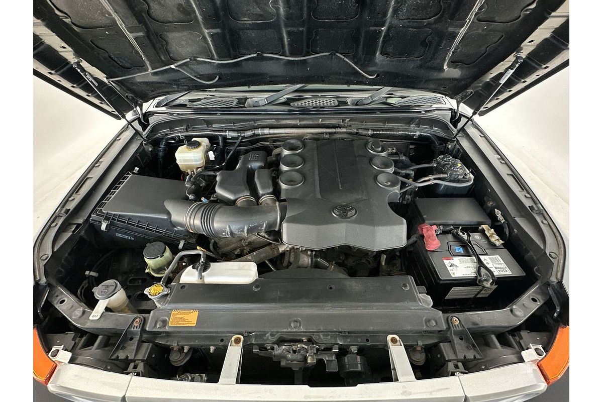 2013 Toyota FJ Cruiser GSJ15R