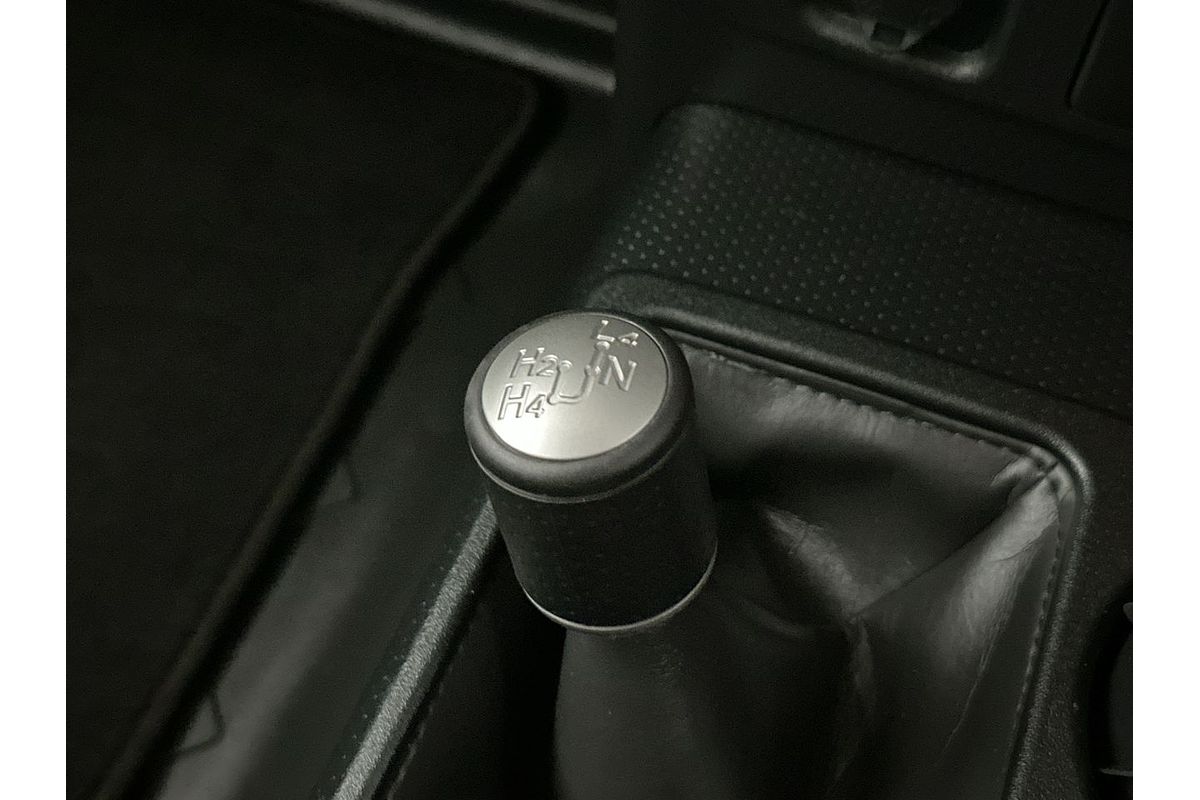 2013 Toyota FJ Cruiser GSJ15R