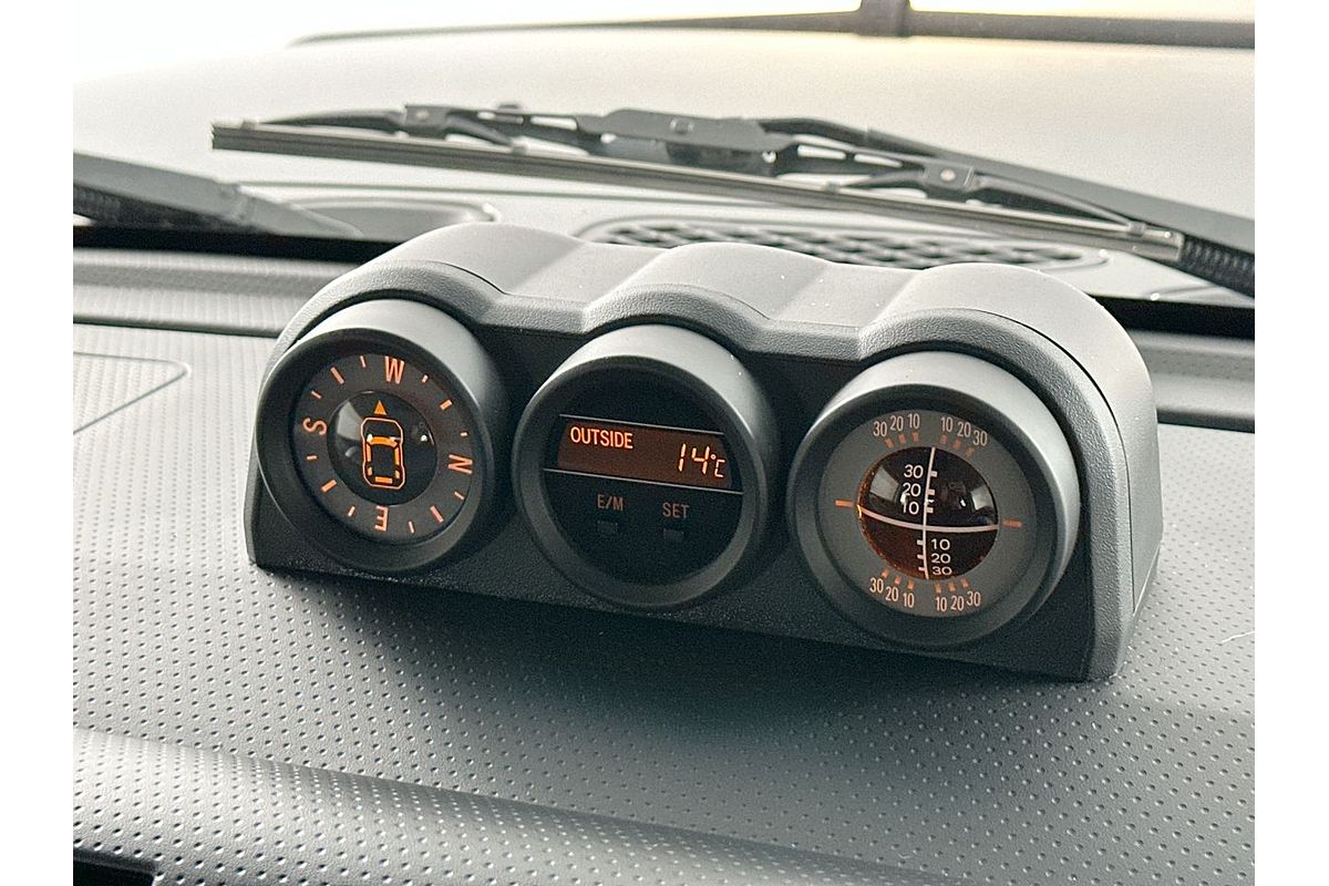 2013 Toyota FJ Cruiser GSJ15R