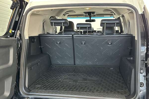 2013 Toyota FJ Cruiser GSJ15R
