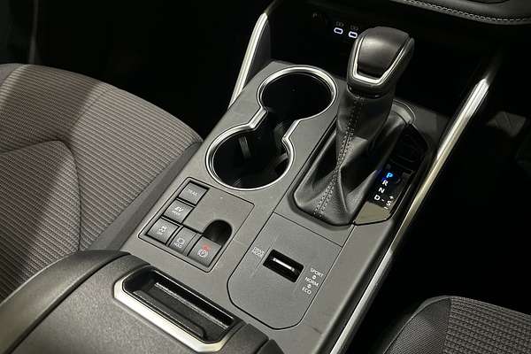2024 Toyota Kluger GX AXUH78R