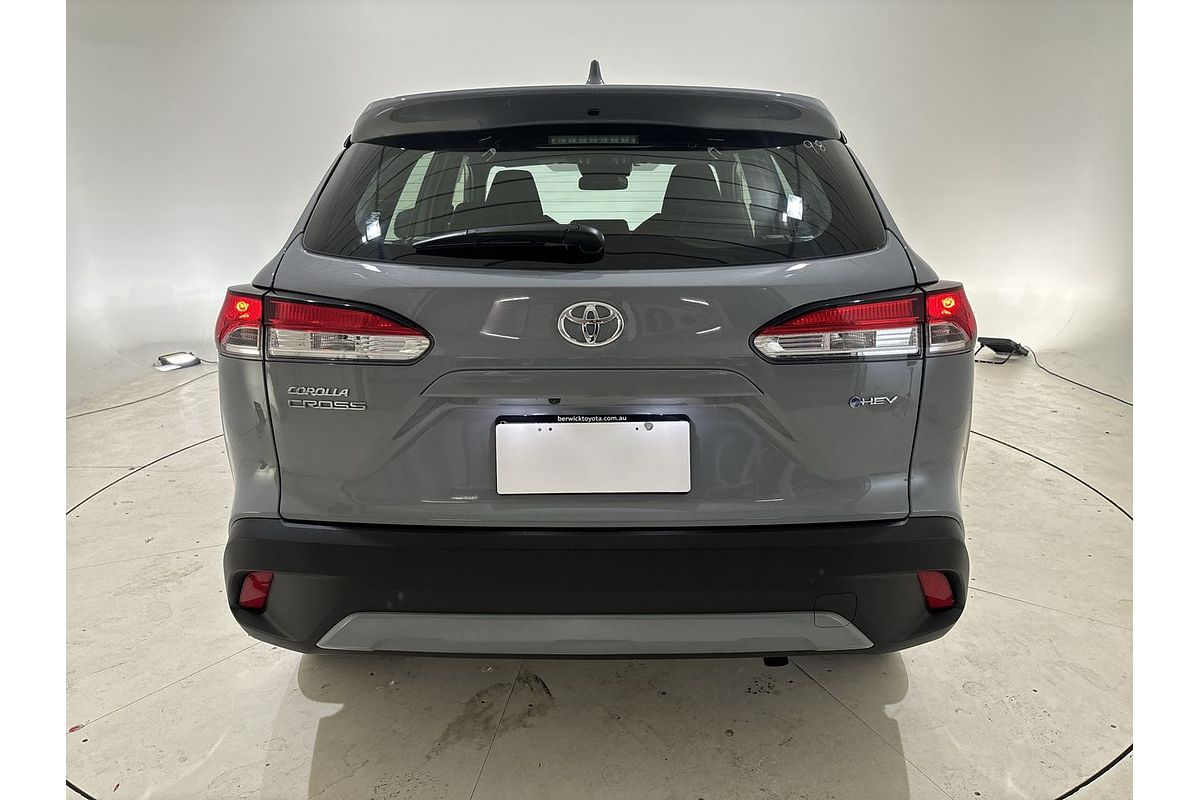 2024 Toyota Corolla Cross GX MXGH10R