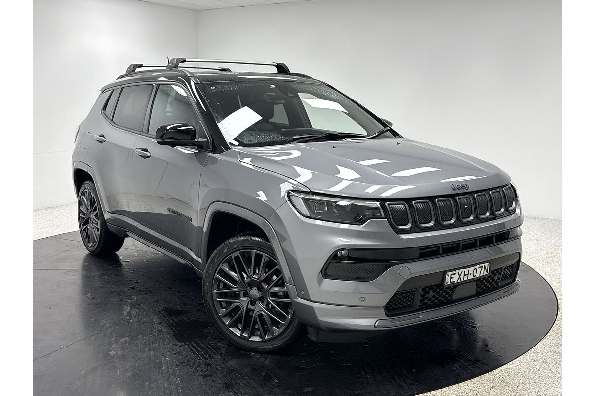 2022 Jeep Compass S-Limited M6