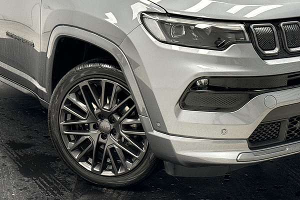 2022 Jeep Compass S-Limited M6