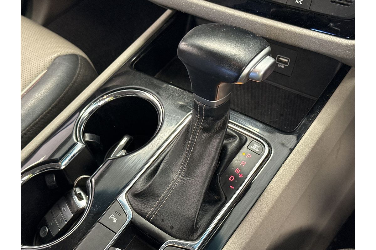 2020 Kia Carnival SLi YP