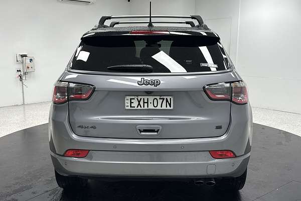 2022 Jeep Compass S-Limited M6