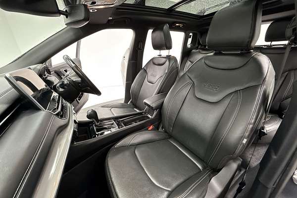 2022 Jeep Compass S-Limited M6