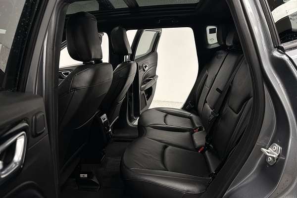 2022 Jeep Compass S-Limited M6