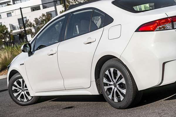 2020 Toyota Corolla Ascent Sport Hybrid ZWE211R