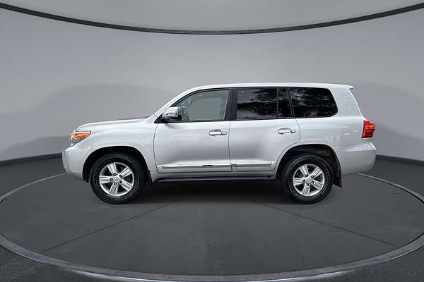 2014 Toyota Landcruiser Sahara VDJ200R