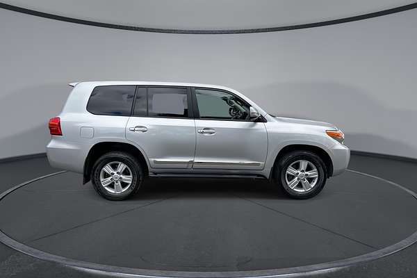 2014 Toyota Landcruiser Sahara VDJ200R