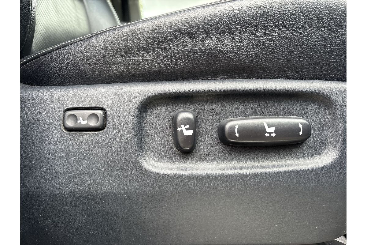 2014 Toyota Landcruiser Sahara VDJ200R
