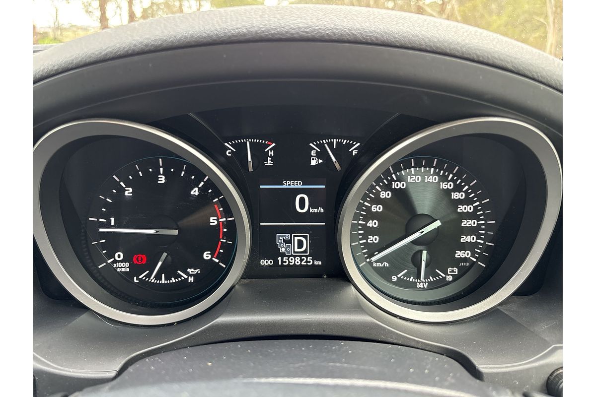 2014 Toyota Landcruiser Sahara VDJ200R