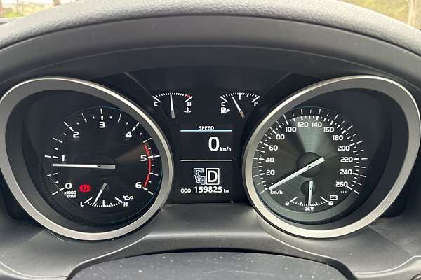 2014 Toyota Landcruiser Sahara VDJ200R