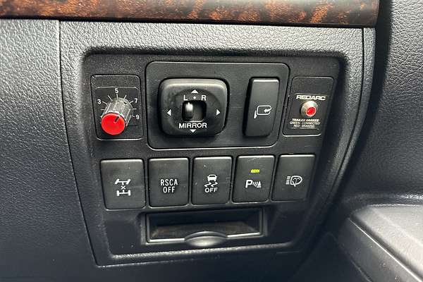 2014 Toyota Landcruiser Sahara VDJ200R