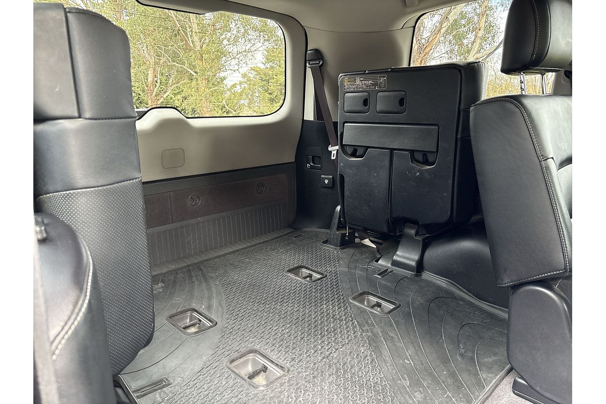 2014 Toyota Landcruiser Sahara VDJ200R