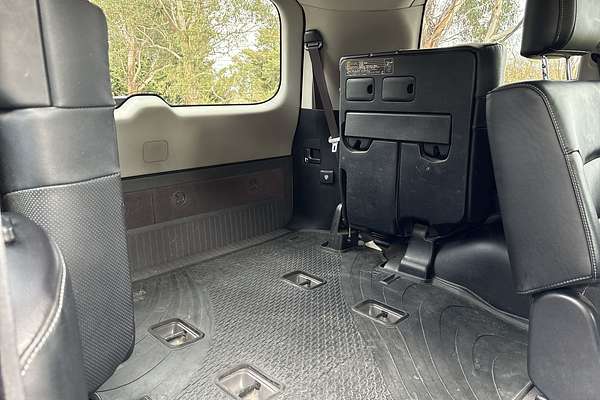 2014 Toyota Landcruiser Sahara VDJ200R