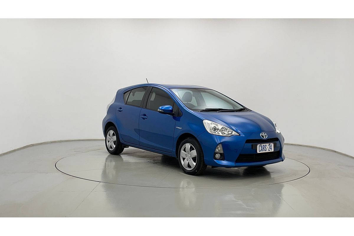 2014 Toyota Prius C NHP10R