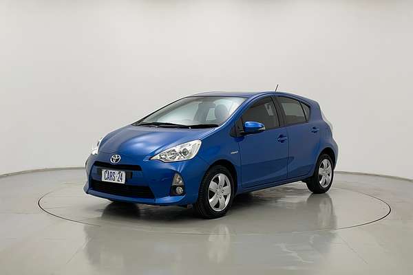 2014 Toyota Prius C NHP10R