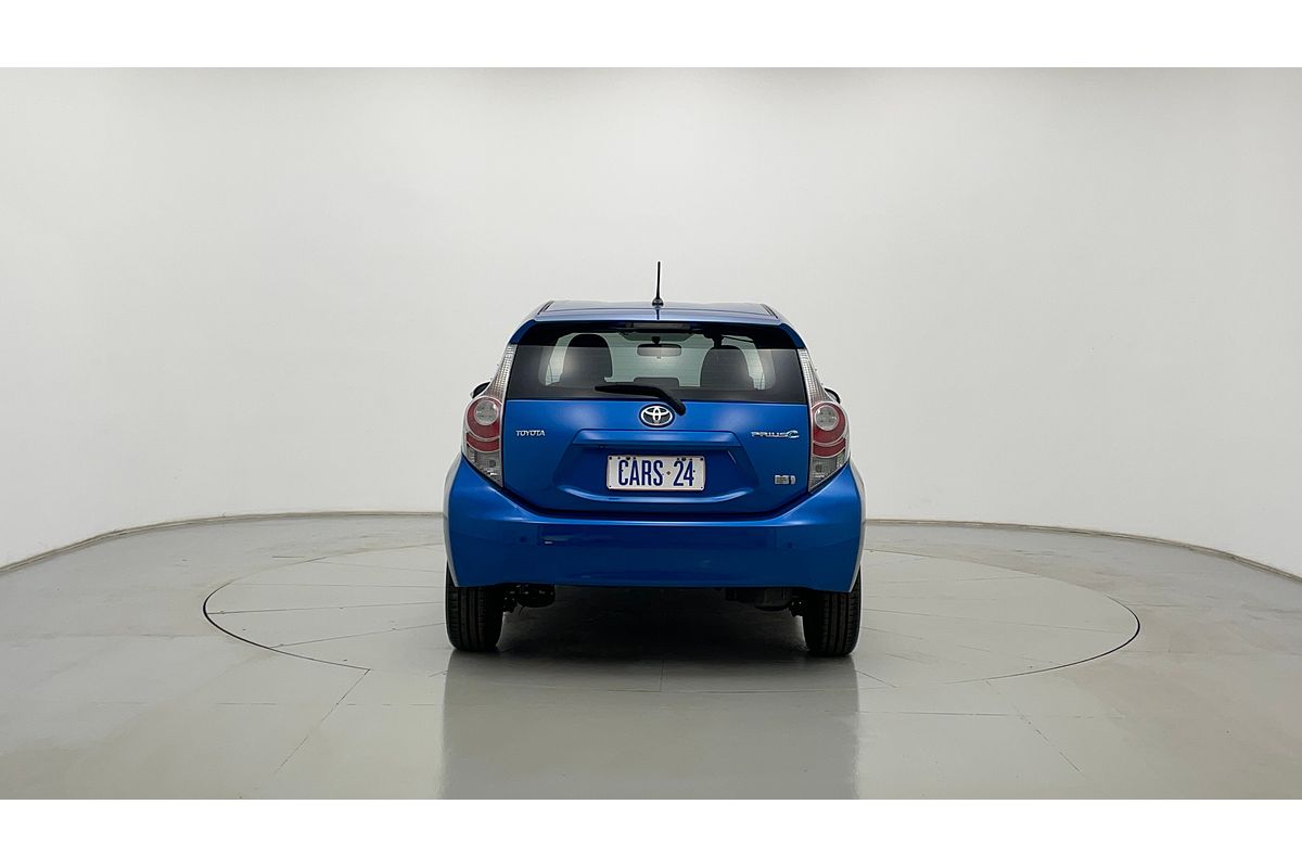 2014 Toyota Prius C NHP10R