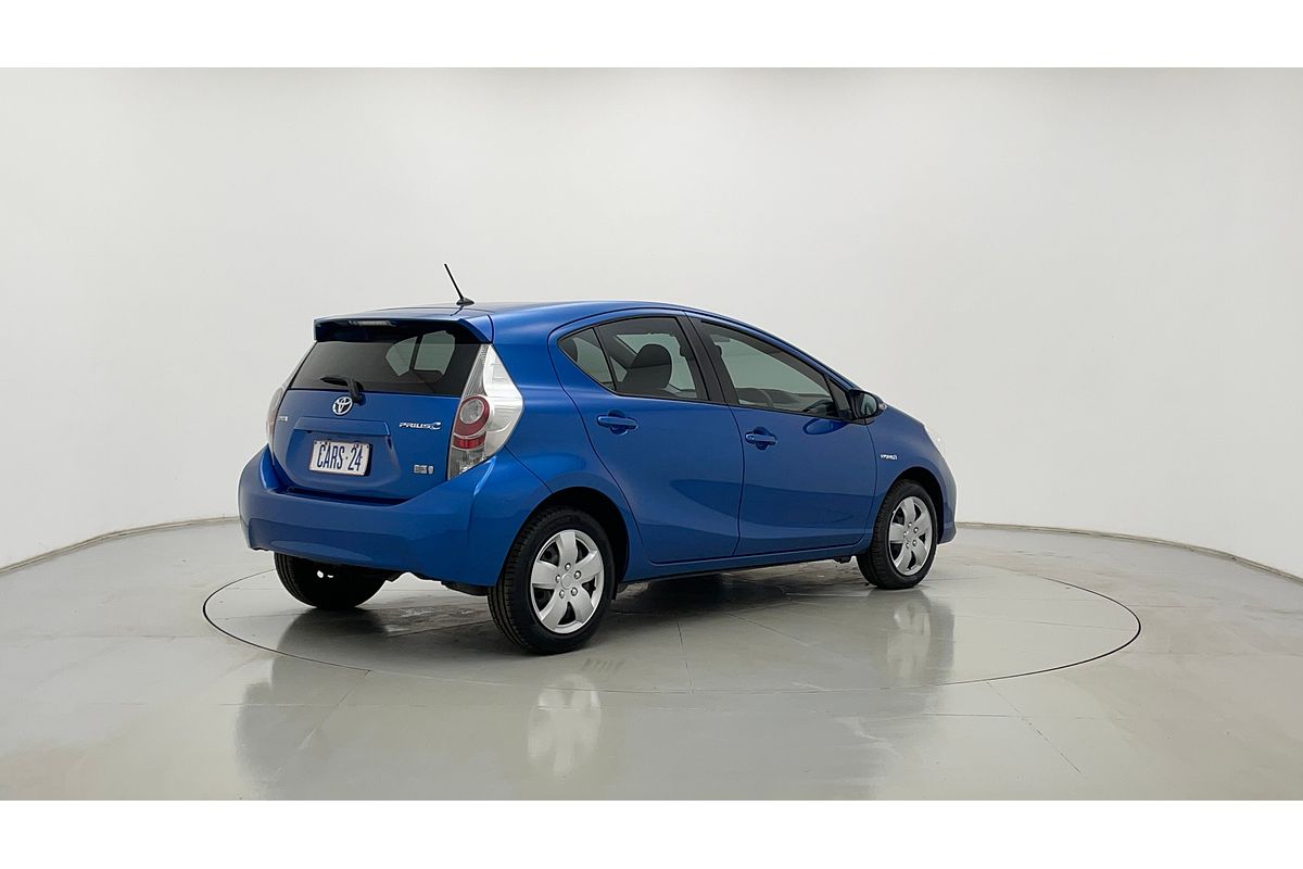 2014 Toyota Prius C NHP10R