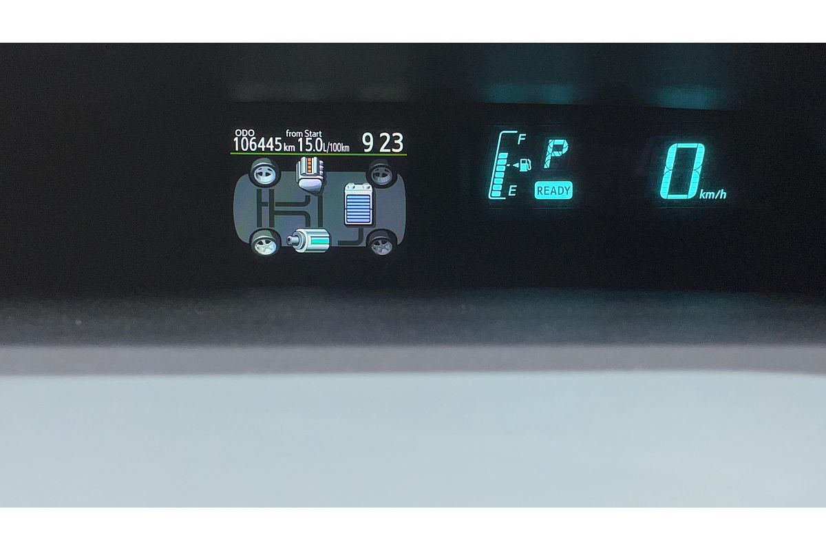 2014 Toyota Prius C NHP10R