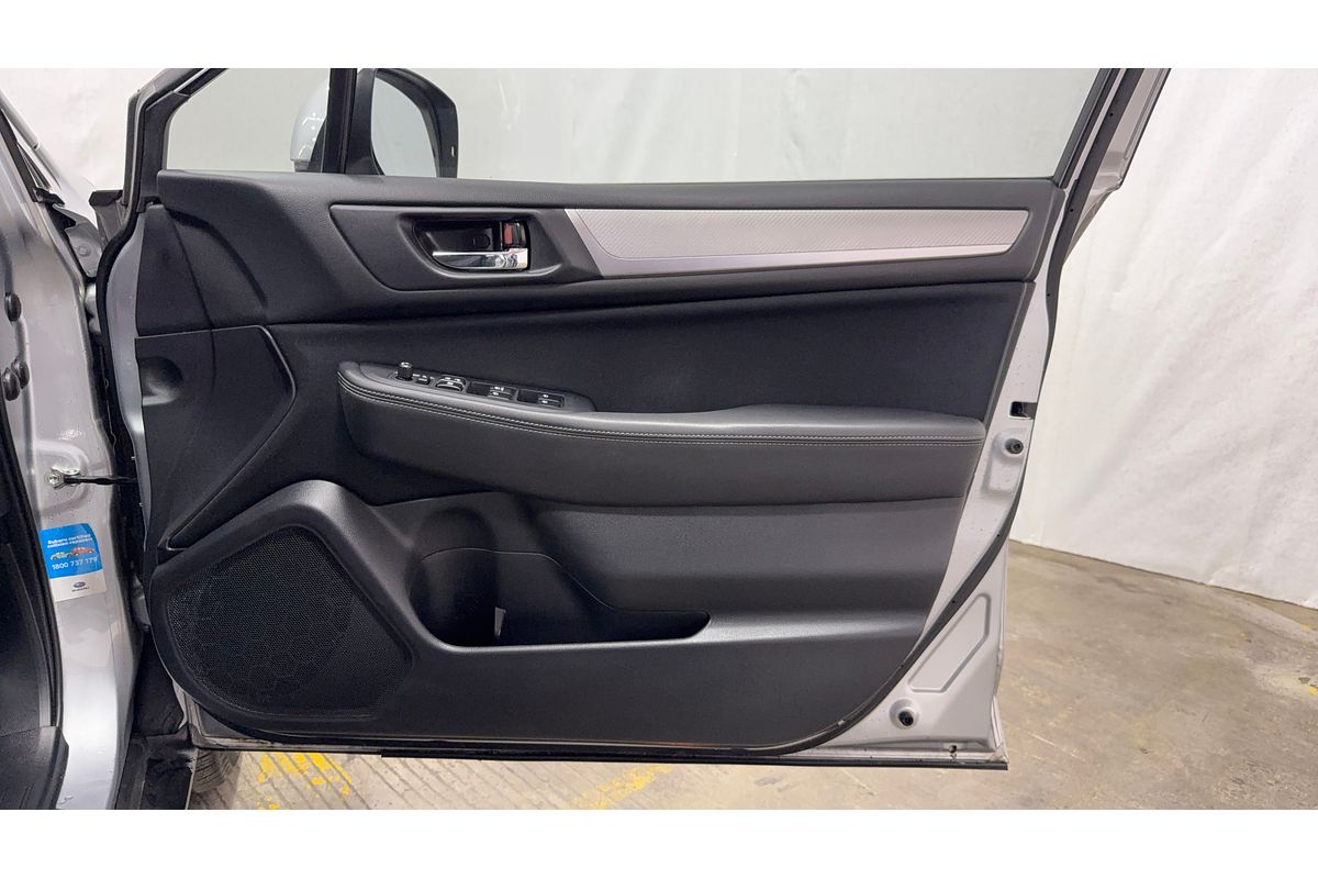 2017 Subaru Outback 2.5i 5GEN