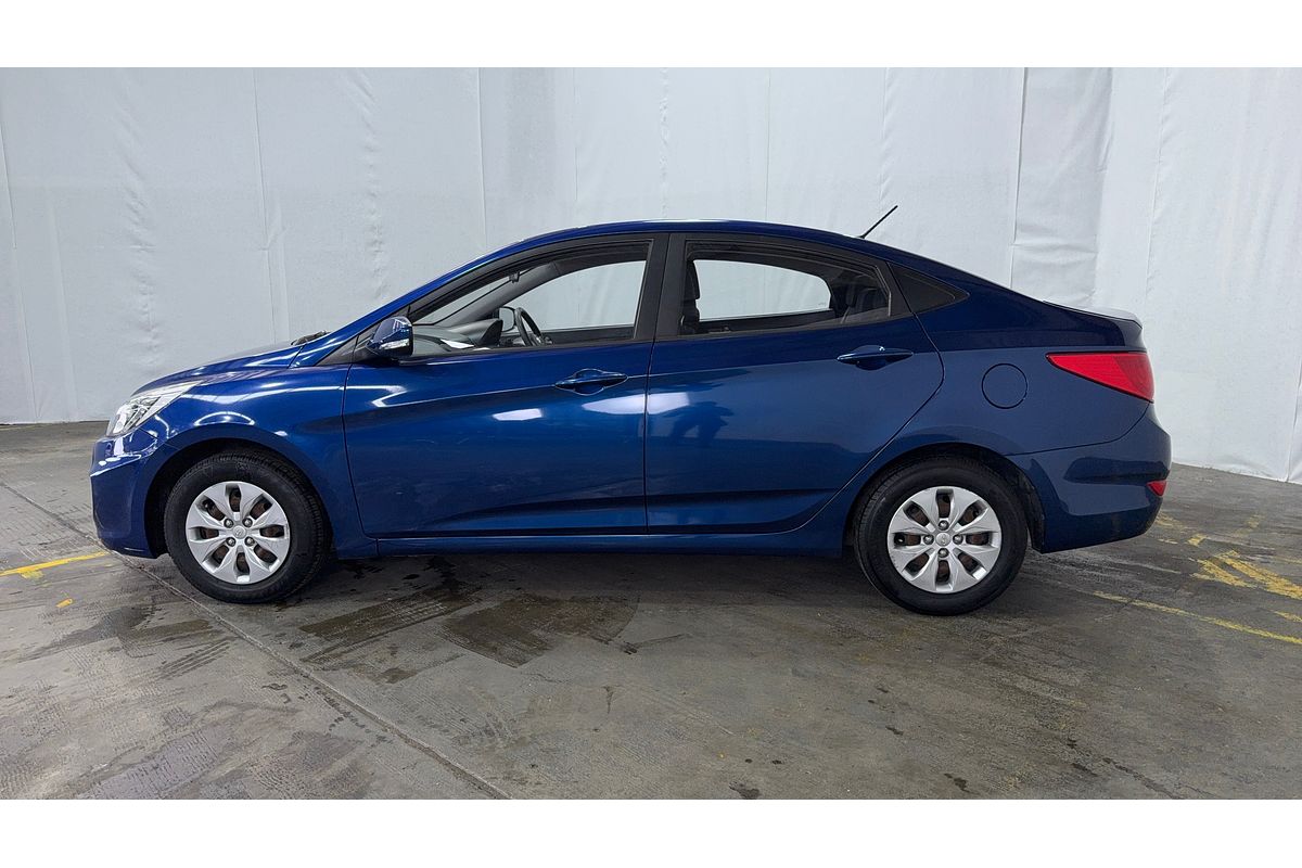 2016 Hyundai Accent Active RB4