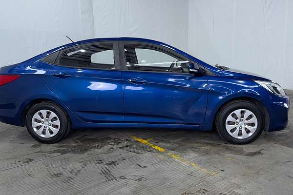 2016 Hyundai Accent Active RB4