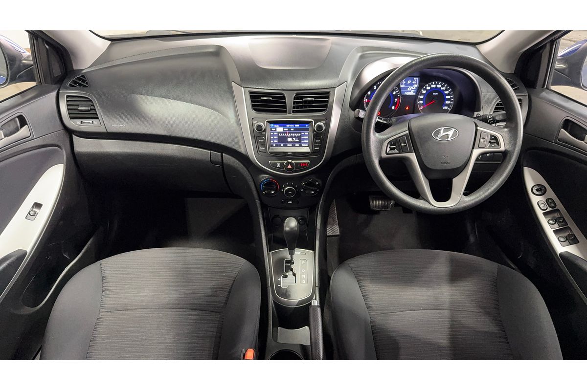 2016 Hyundai Accent Active RB4