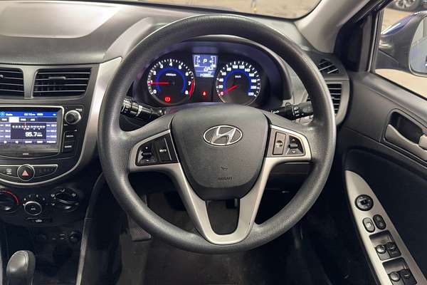 2016 Hyundai Accent Active RB4