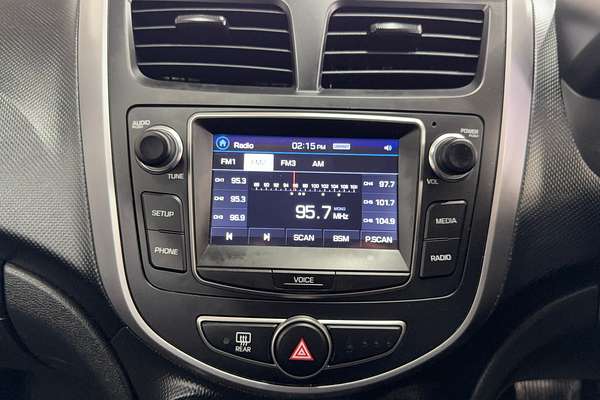 2016 Hyundai Accent Active RB4