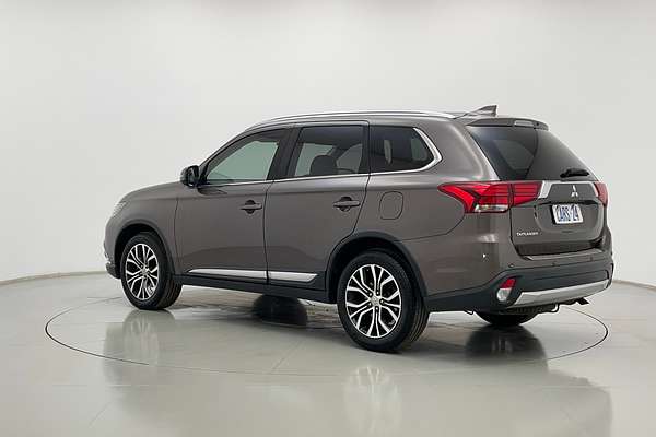 2017 Mitsubishi Outlander LS Safety Pack ZK