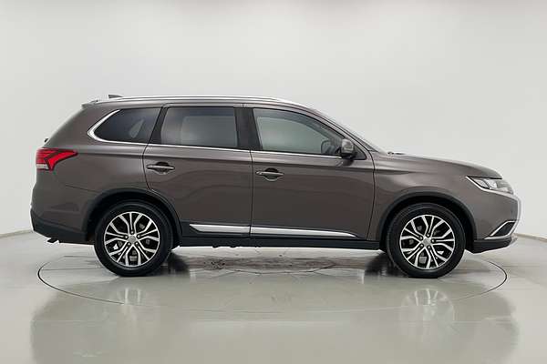2017 Mitsubishi Outlander LS Safety Pack ZK