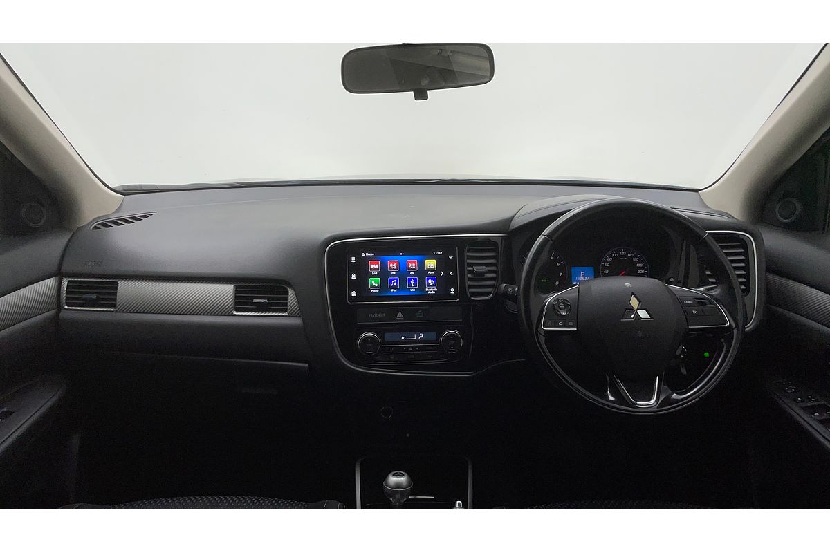 2017 Mitsubishi Outlander LS Safety Pack ZK