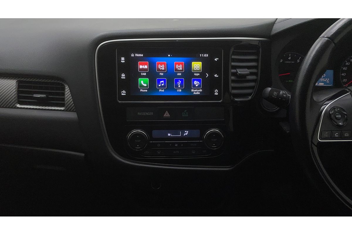 2017 Mitsubishi Outlander LS Safety Pack ZK