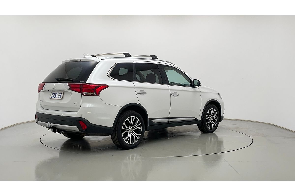 2016 Mitsubishi Outlander Exceed ZK