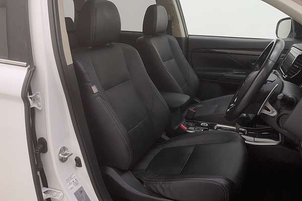 2016 Mitsubishi Outlander Exceed ZK