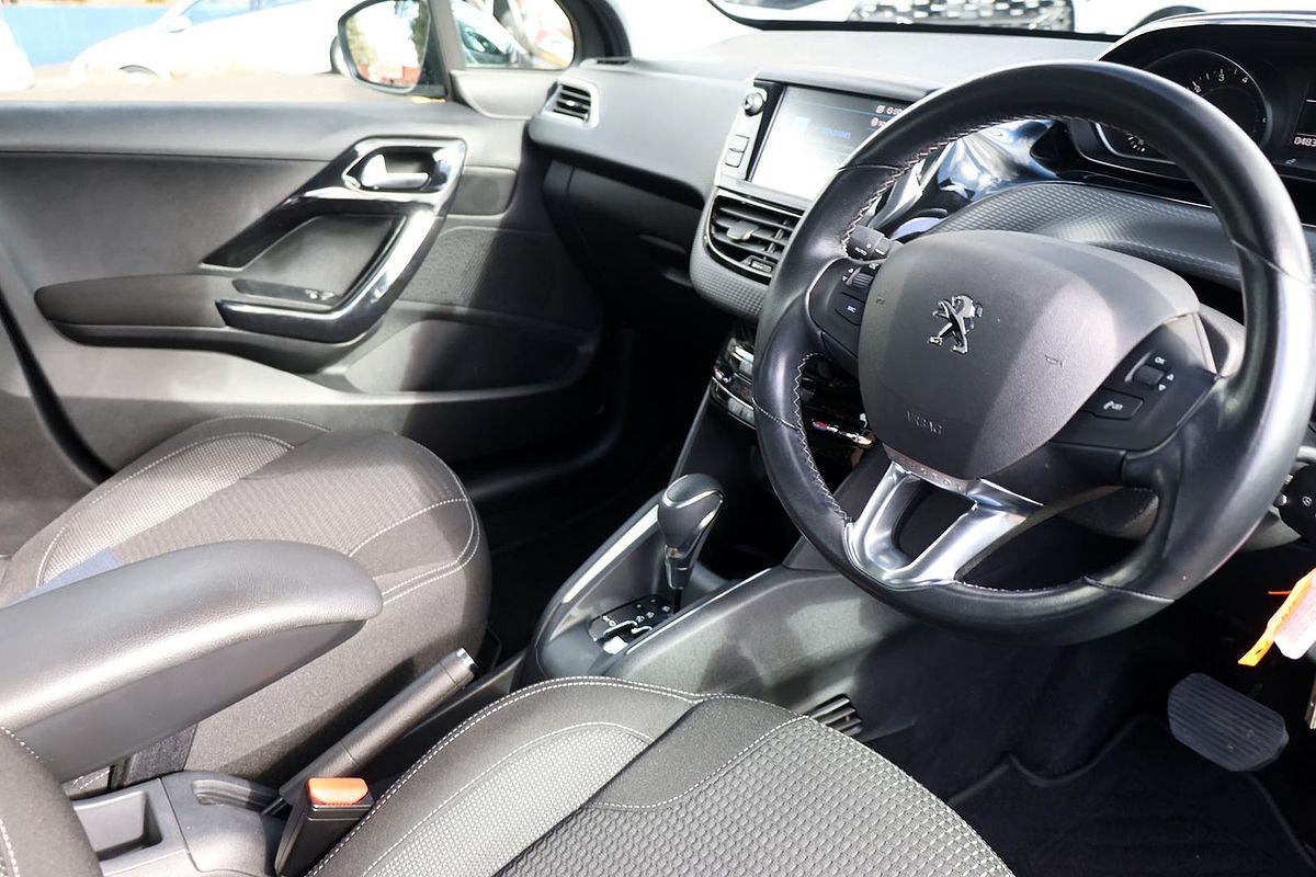 2017 Peugeot 208 Allure A9