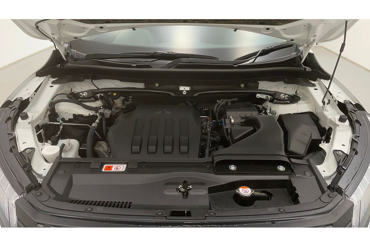 2023 Mitsubishi Eclipse Cross LS YB