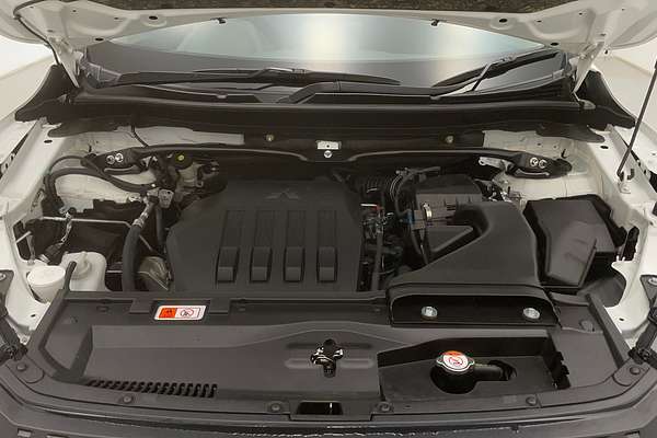 2023 Mitsubishi Eclipse Cross LS YB