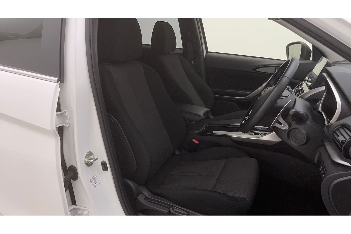 2023 Mitsubishi Eclipse Cross LS YB