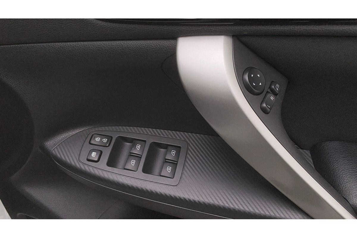 2023 Mitsubishi Eclipse Cross LS YB
