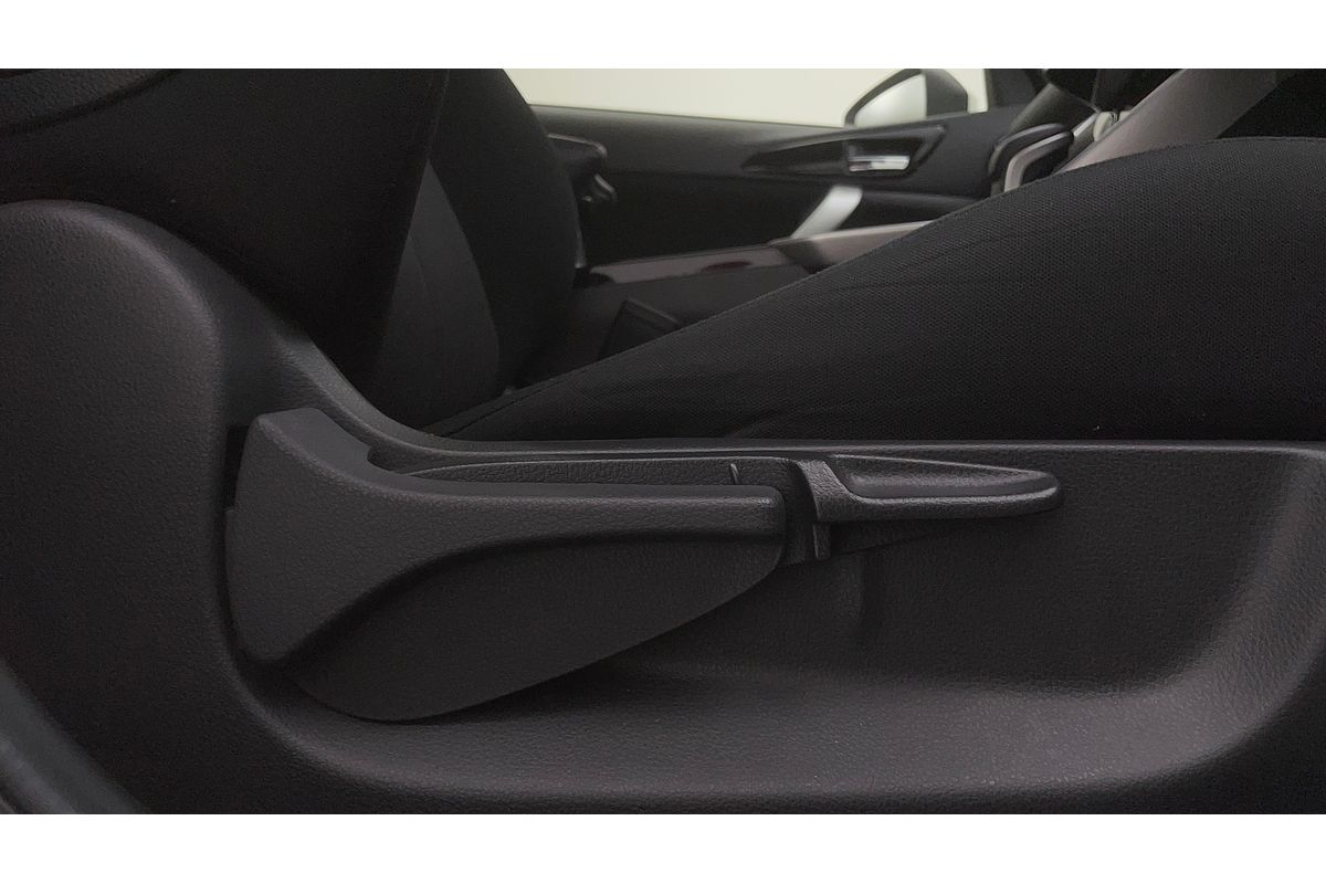 2023 Mitsubishi Eclipse Cross LS YB